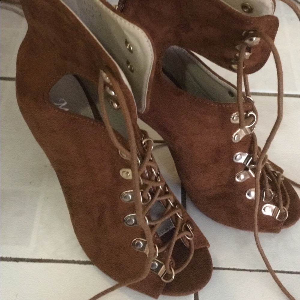SOLD Brown Lace Up Heels